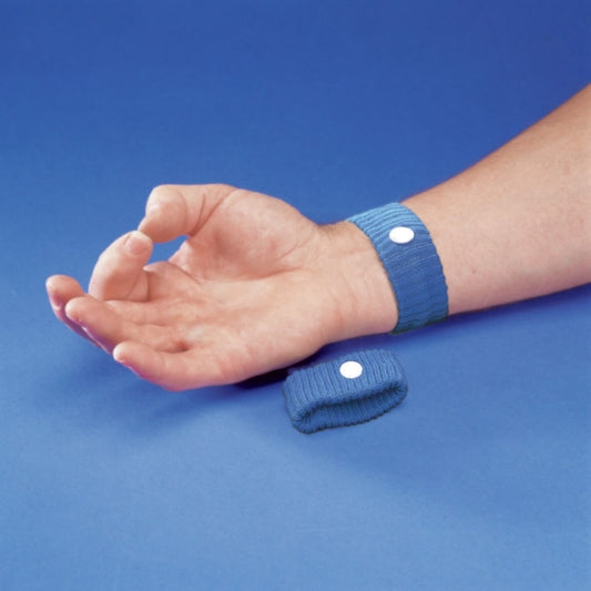 queaz-away-wristband-(pr)