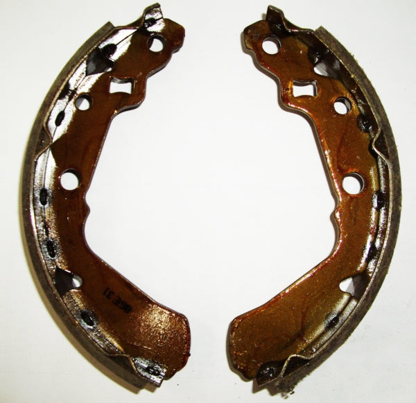 Vesrah Brake Shoes Made with Kevlar, Graphite organic - Front-075324-Vesrah-Elevate