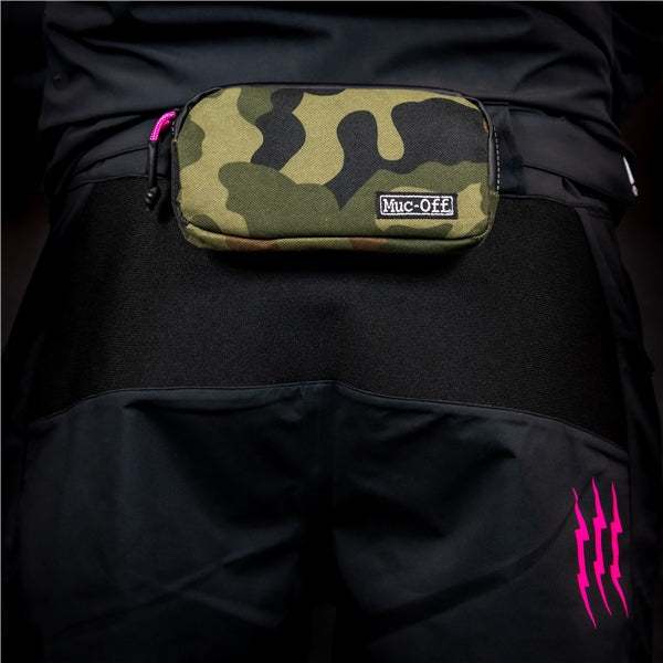 Muc-Off Essential Case