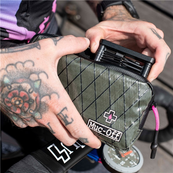 Muc-Off Essential Case-MucOff-Elevate