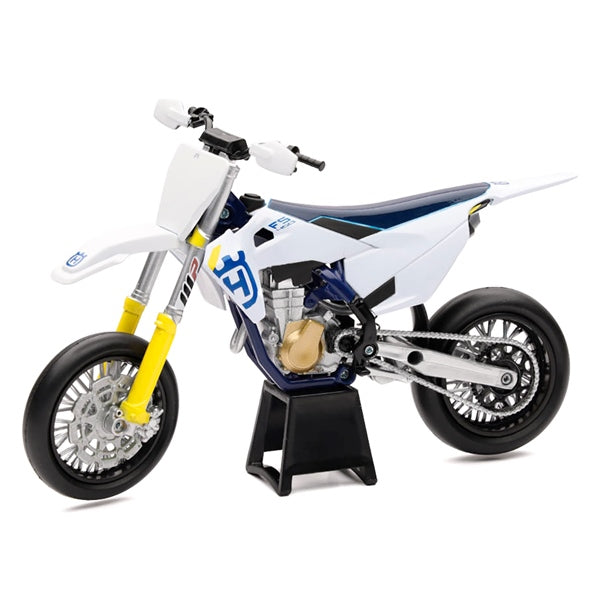 New Ray Toys Husqvarna Scale Model-202796-NewRayToys-Elevate