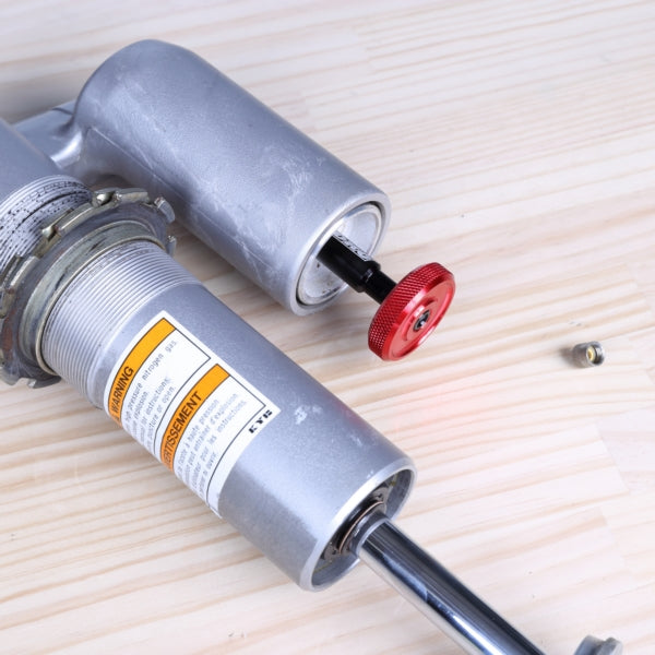 fuel-cap-extractor-rr-drczeta