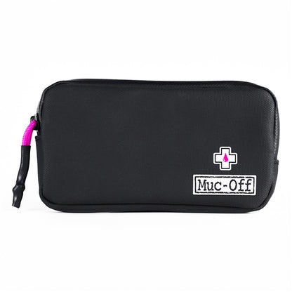 essentials-case-rainproof-muc-off