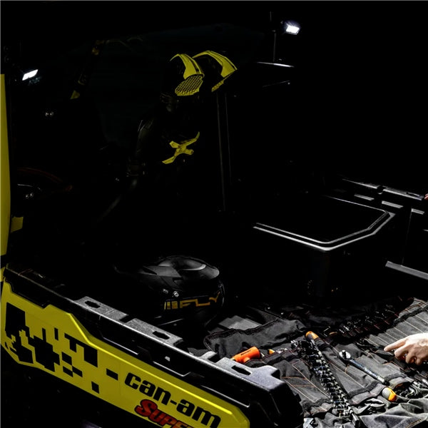 cube-light-w/bracket-3x1.5"-c-am