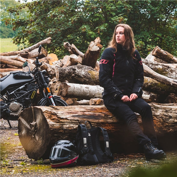 jeans-coyote-easy-reg-wom-bk-22/31