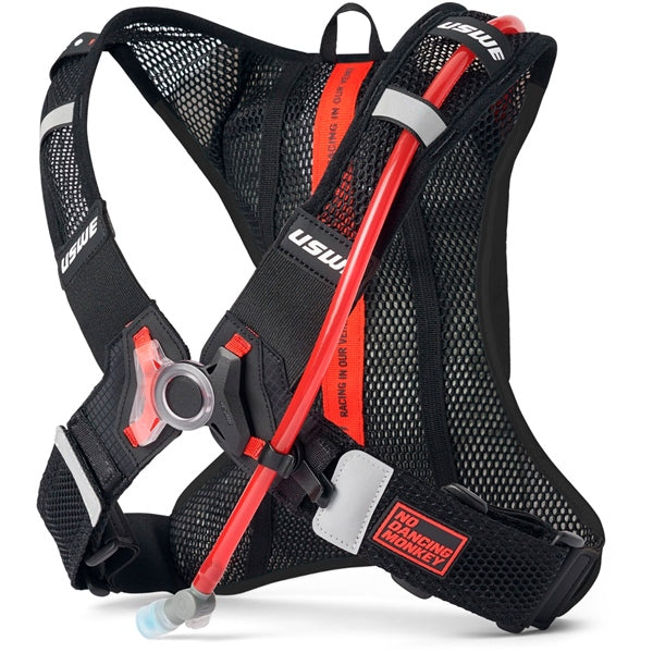 race-2.0-hydration-pack-bk