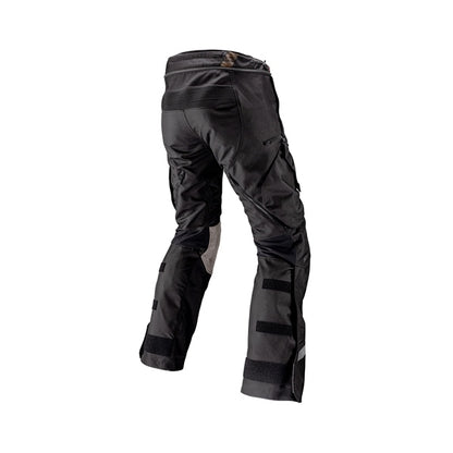 pant-adv-multitou-5.5-short-wom-stlth-14